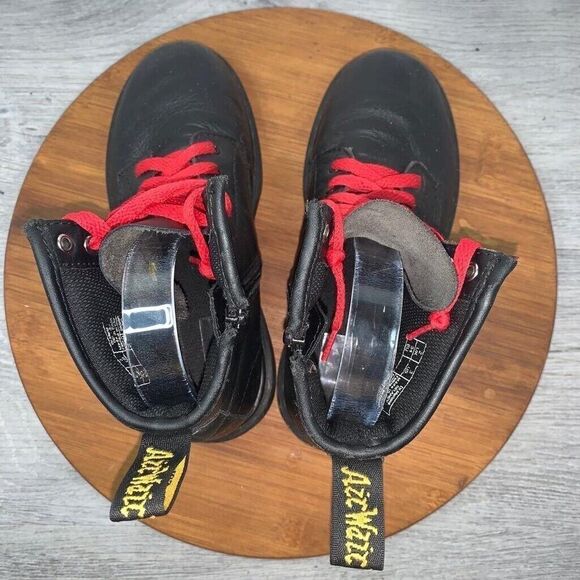 Dr Doc Martens Delaney Youth Size 3 Kids Black Leather Ankle Side Zipper Boots - Picture 6 of 10